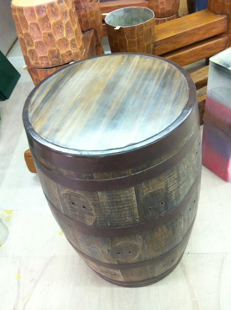 株式会社TRIP・TRIP inc.の施工画像。樽遊具。